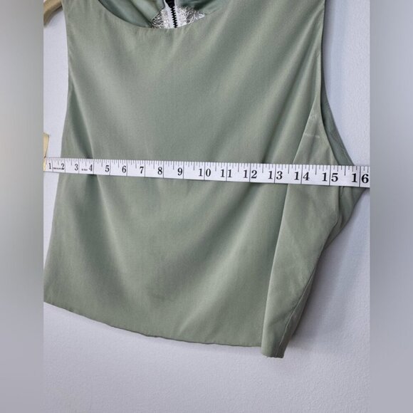Alice + Olivia Sleeveless Top – Mint Green with Lace Back – Size 8 - Picture 10 of 12